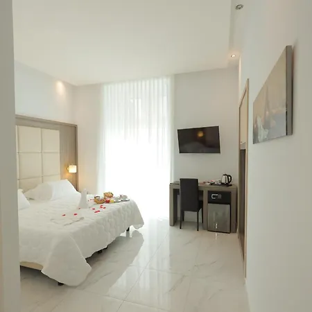 Garibaldi New Hotel 3*