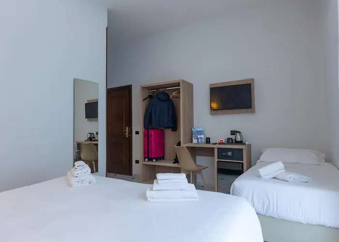 Garibaldi New 3* Неаполь