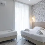 Hotel Garibaldi New Napoli