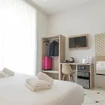 Garibaldi New Hotel