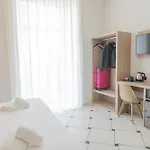 Garibaldi New Hotel 3*