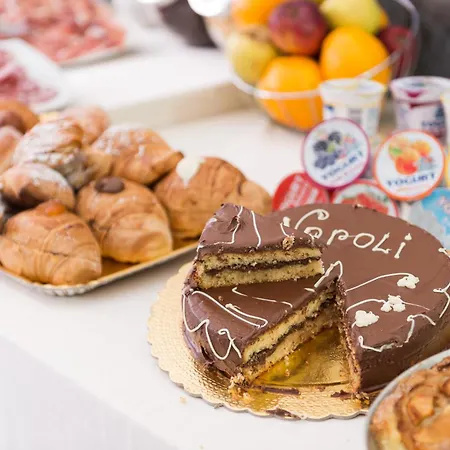 Hotel Garibaldi New 3*