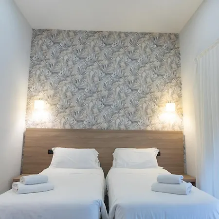 Garibaldi New Hotel Neapol